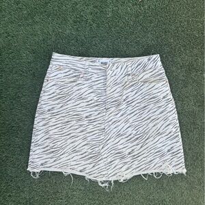 PAIGE animal print denim skirt size 29